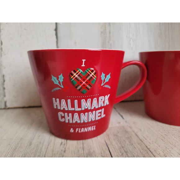 I heart Hallmark channel flannel mug Xmas collectible set kitchen - Picture 2 of 6